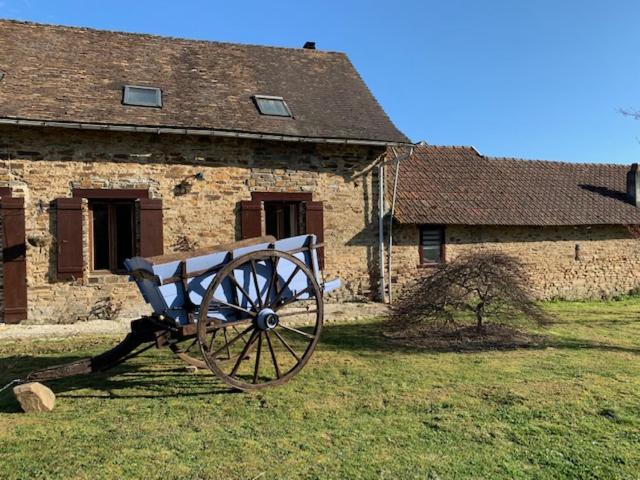 Willa La Petite Ecurie Saint-Yrieix-la-Perche Zewnętrze zdjęcie